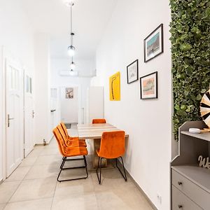 Spacious Premium Two-Room Apartment By Buda Castle